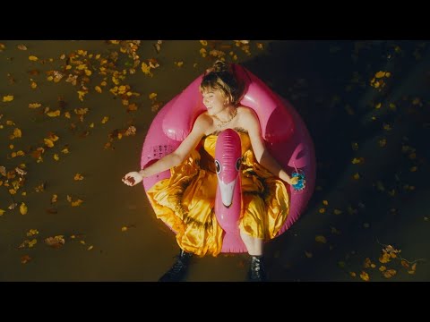 Lily Moore - Beautiful Lie (Official Visualiser)