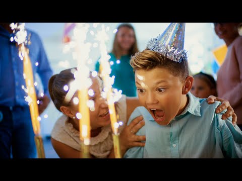 Grannen Måns - Ja må du leva (Officiell Musikvideo)