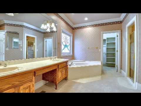 Home For Sale @ 55 Greenview Nashville, TN 37205