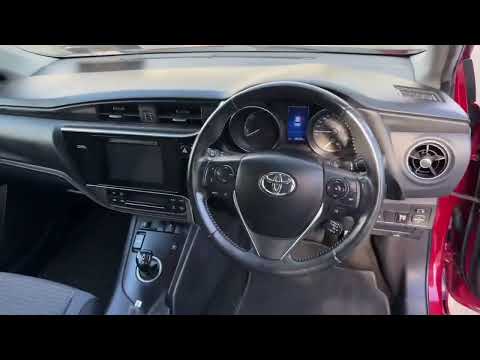 Toyota Auris 2018 LUNA SPORT 1.8 PETROL HYBRID AUT - Image 2