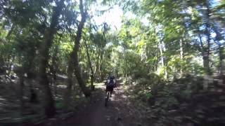 preview picture of video 'Lombok MTB Down Hill - Medas Bentaur - Cacing'