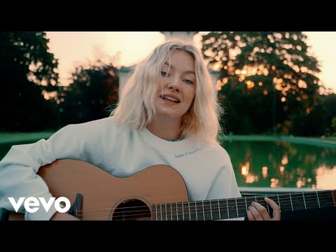 Video thumbnail for Dance Dance Dance (Acoustic)