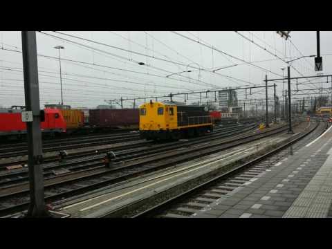 Treinen op het traject Venlo - Nijmegen (23-7-2017)