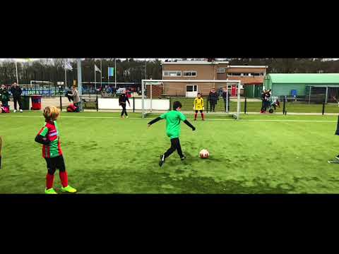 Het seizoen van fc Almere JO11-6 in vier minuten