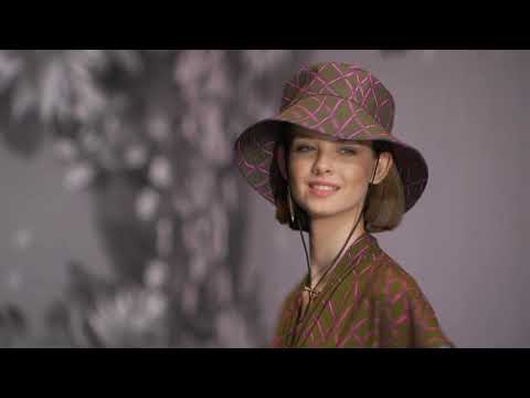 BCEFW SS21 catwalk show - TOMCSANYI