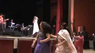 Alka Yagnik Live in Concert @ Atlanta-Choli Ke Peeche Kya Hai