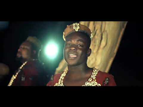 Simbo Foly Feat. @lildouofficiel3141 (Official Video 2023)