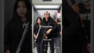 Download lagu Prank Depan Lift Auto Menyesal mp3