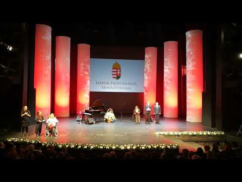 Orbán Dénes kitüntetés a Nemzeti Színházban