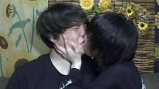 天国のエレメちゃんへ、ふかせキスしたわ。