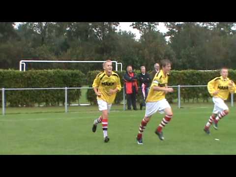 vv EMMEN C1 - vv ACTIEF C1 1-0 doelpuntmaker Sebastian Kroezen in blessuretijd