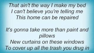Julie Roberts - Paint And Pillows Lyrics
