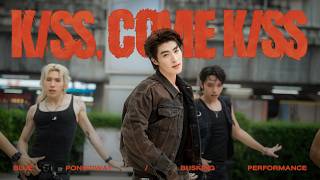 Download lagu BLUE PONGTIWAT - KISS, COME KISS [BUSKING PERFORMANCE] mp3