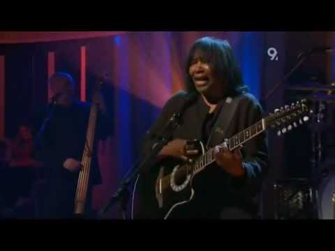 Joan Armatrading   Love And Affection Live Jools Holland 2007 with lyrics