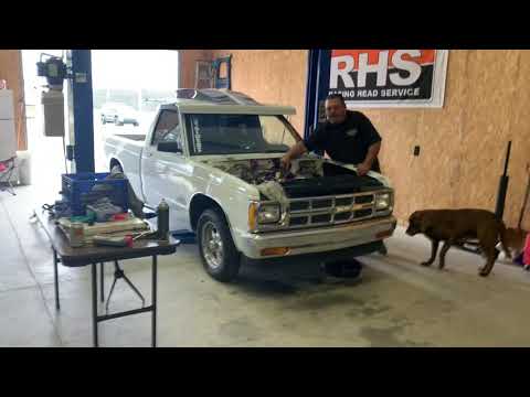 Chevy V-8 427 S10 racing truck