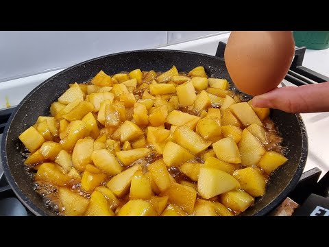 Grab the apples and make this cake that's driving the world crazy! Only with 1 egg !! #Sweet