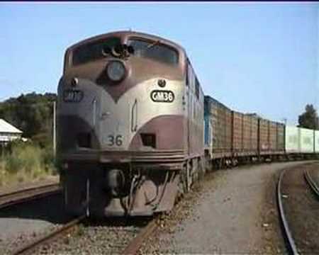 GM36 and T378 stabled in Maryborough yard 29th February 2004