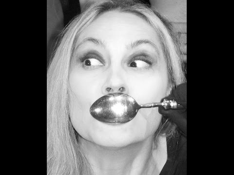 Guarda che luna par Benedetta Laurà