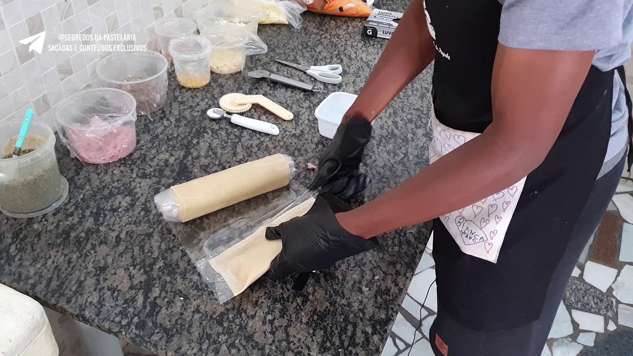 Montando, Fritando e Embalando Pastel