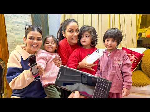 Payal Ne Diya Laksh ko iPhone