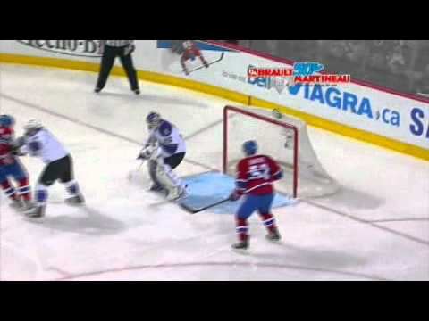 Jonathan Bernier save, Skate on Michael Cammalleri shot, Tip-In, Off. Zone, 13 ft (2010-11-24)