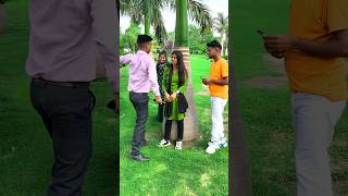 Download lagu Main Toh Raste Se Ja Raha Tha | Coolie No. 1 | Govinda & Karisma Kapoor | 90's Blockbuster Song mp3 Download lagu Main Toh Raste Se Ja Raha Tha | Coolie No. 1 | Govinda & Karisma Kapoor | 90's Blockbuster Song mp3