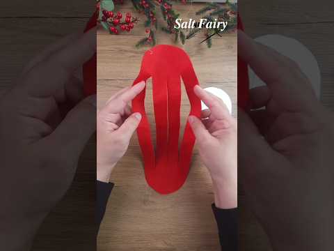 Traditional Scandinavian felt Christmas tree ornament. #patchwork #feltdiy #Christmas #2026