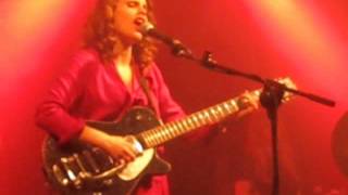 Anna Calvi - Bleed Into Me