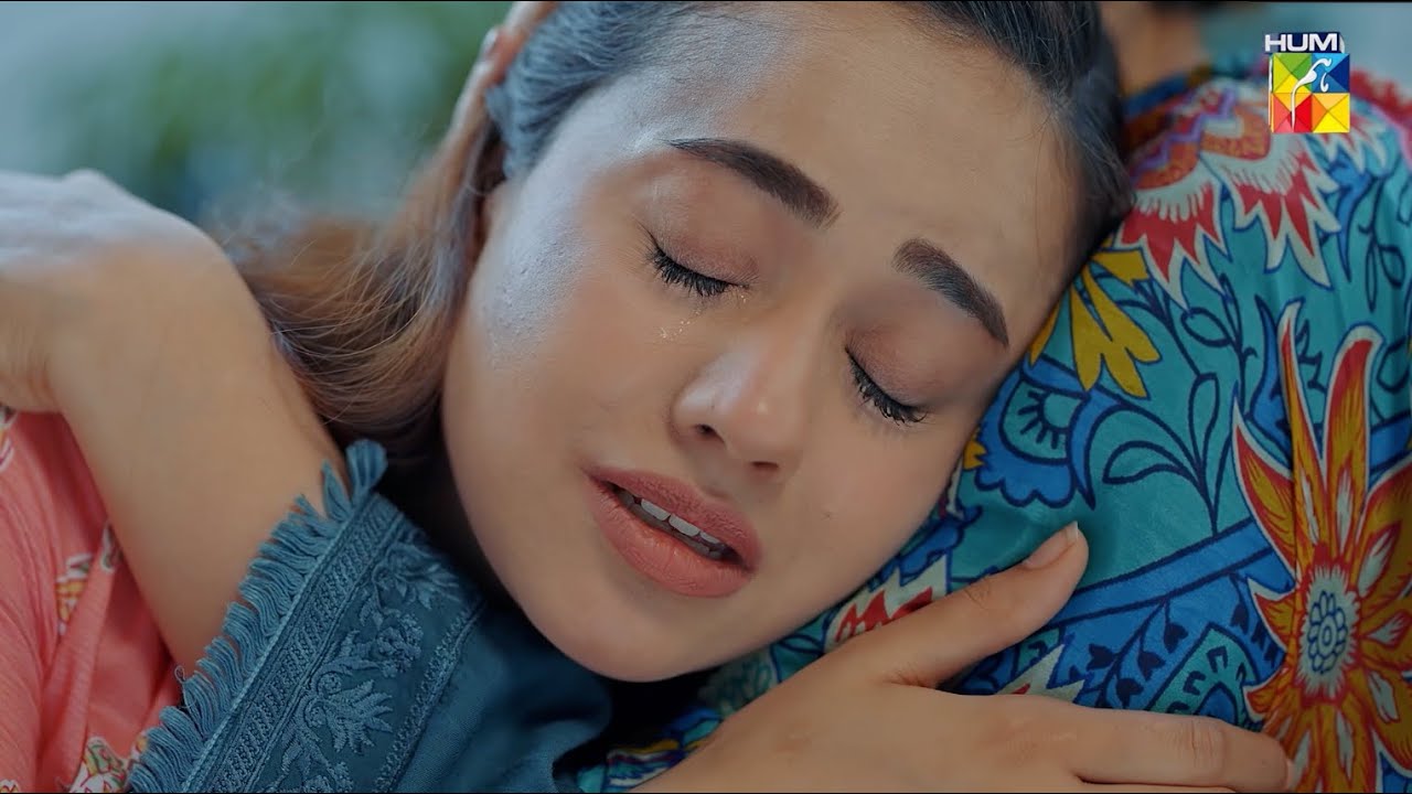 Yeh Ansoo Mohabbat Ka Kaffara Hain...!! #meribahuain - HUM TV