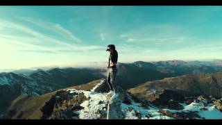 Liri Lyrics English Translation