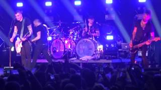 Frei.Wild 07.04.2016 EMDEN - Sieger stehen da auf, wo Verlierer liegen bleiben