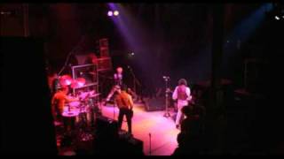 Clash - The Prisoner (live)