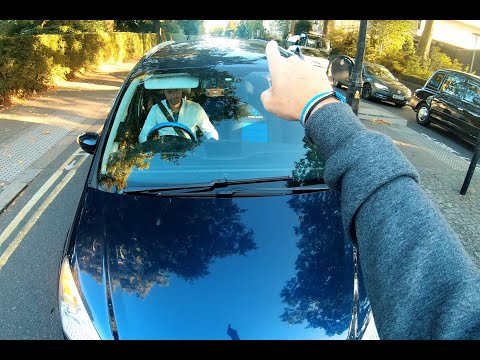 Gandalf Corner again - a whole slew of wrong side drivers.