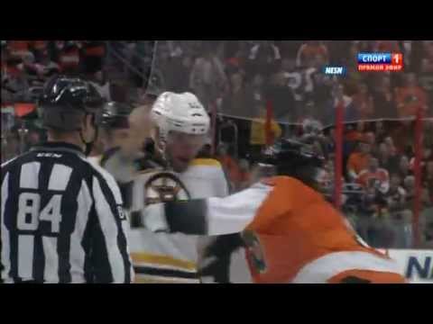 Johnny Boychuk vs Scott Hartnell (Bruins & Flyers) NHL, December 17, 2011