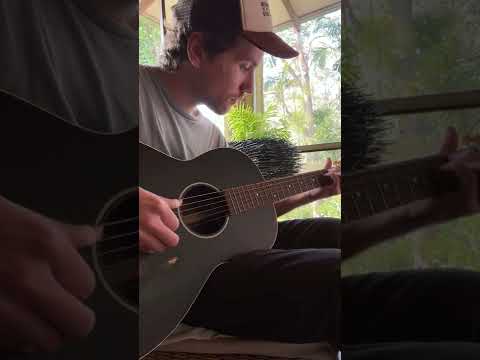 Travis picking in open D 🎶 — see description for the tab