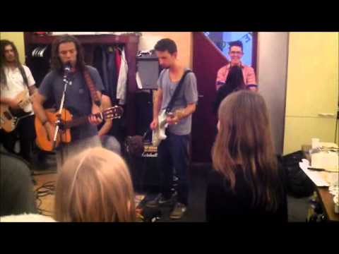 Fernweh! Bermudakustik