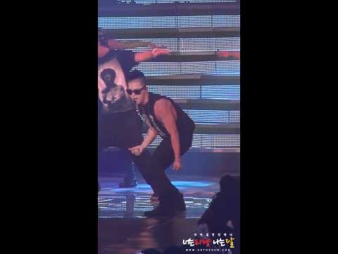110826 2NE1 CONCERT GUEST TAEYANG STAGE (SUPERSTAR + MENT + WHERE U AT)