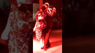 Daniela Inglese y Ricardo Albornoz Tango - La Viruta