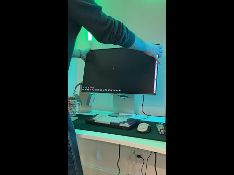 5 Benefits of a Vertical Monitor