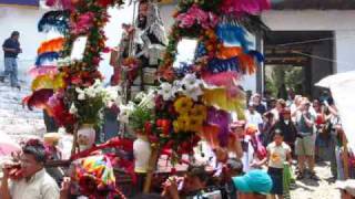 preview picture of video 'Chichicastenango, Easter Sunday, 2009'