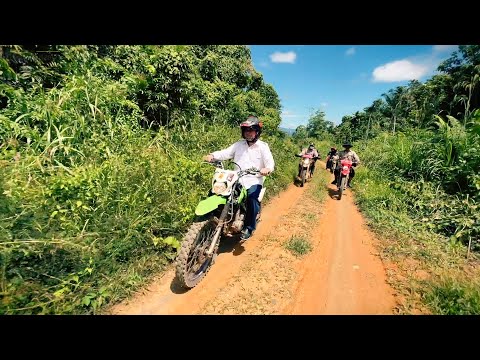 Gunakan Trail,.. Wakil Gubernur Kaltim Kunjungi Mului Dusun Peraih Kalpataru