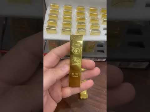 Gold bar cigarette lighter