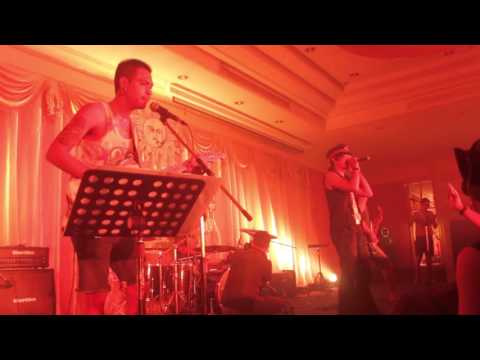 THE NUDE - รักหยบๆ @ The Hippie 58