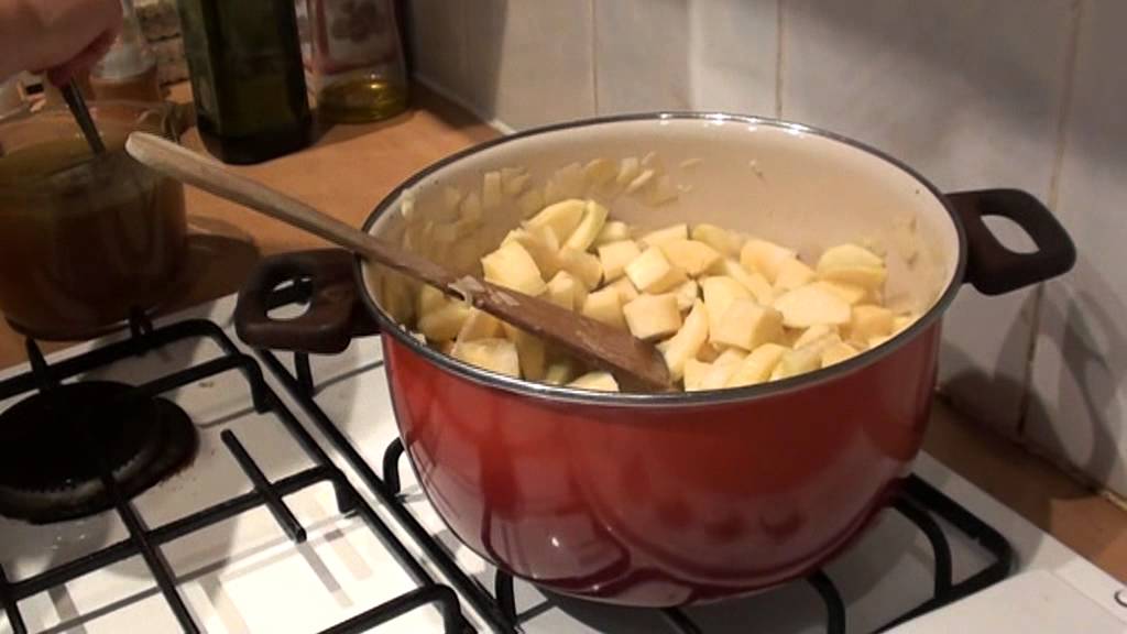 Watch video Creamy parsnip and apple soup recipe Now Creamy parsnip and apple soup recipe