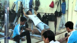 preview picture of video 'Viet 2011 - Working Out in Rach Gia Gym 5 0618'