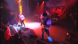 Senses Fail - The Irony of Dying on Your Birthday (Live on Taste of Chaos 05)