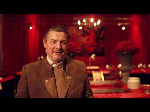 Unser Hauscaterer setzt auf Erlebnisgastronomie. Ob mehrgängiges Menü, Gala-Buffet oder Life-Cooking.