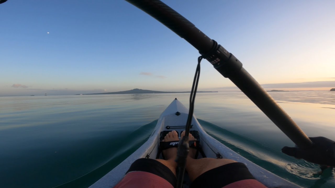 Kayak trip to Browns Island / Motukorea