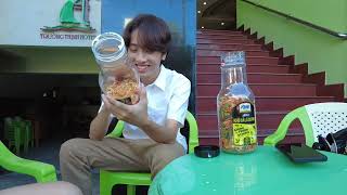 KHI CHO NGƯỜI ẤY ĂN CÙNG MÓN MÌNH THÍCH 😊 #ponnie #snack #khogagion