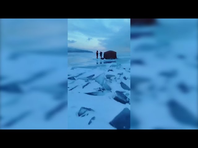 В ловушке посреди замерзшего озера